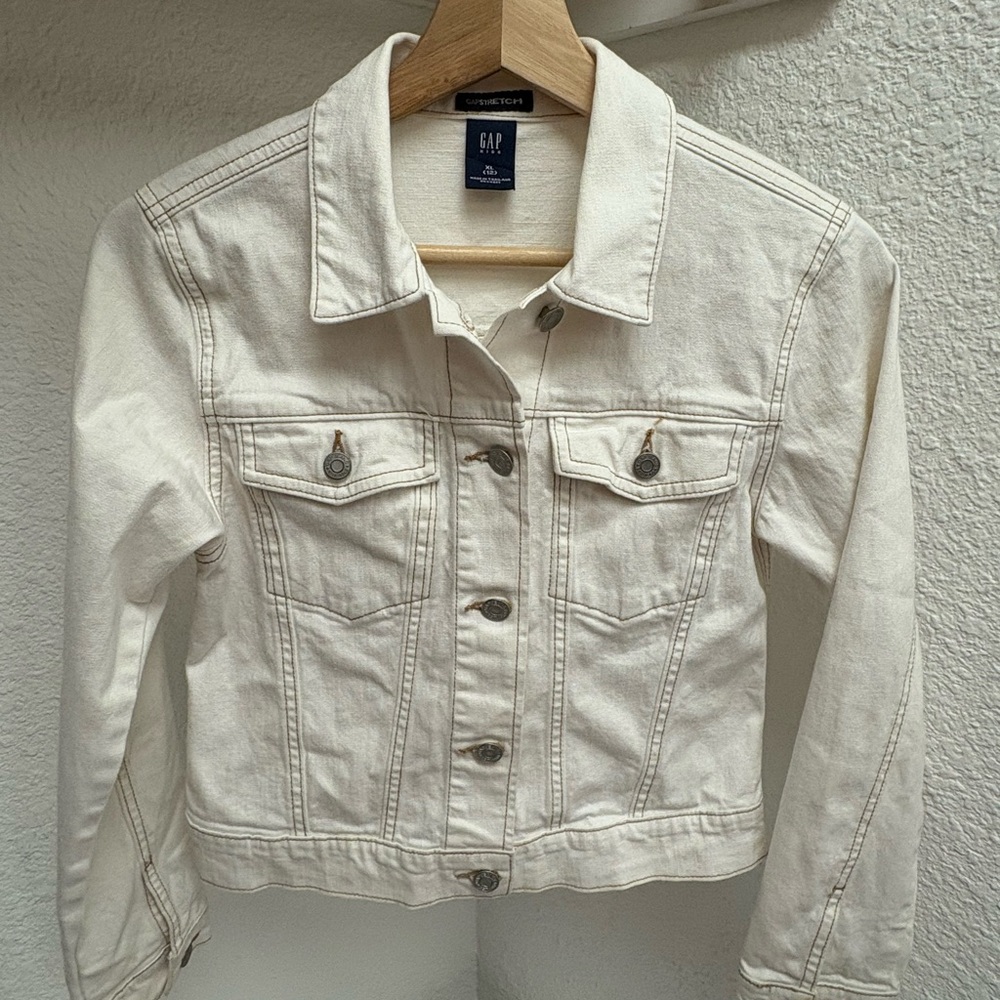 GAP Women's Cream Denim Jacket